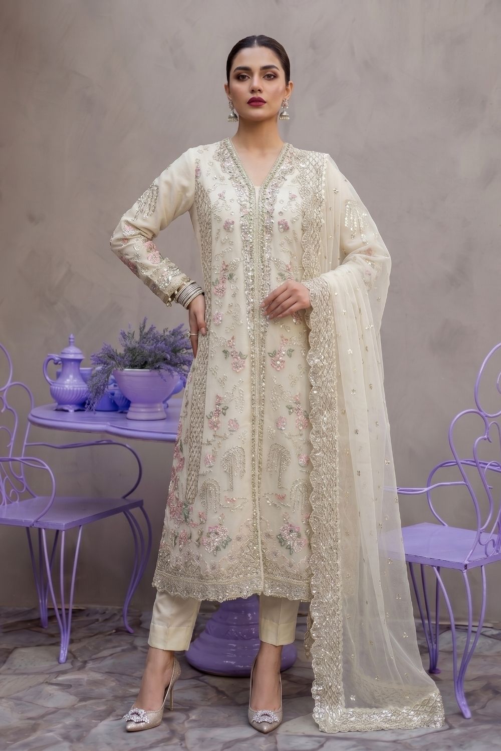 SHEHNAI - UN-1009 - OFF WHITE